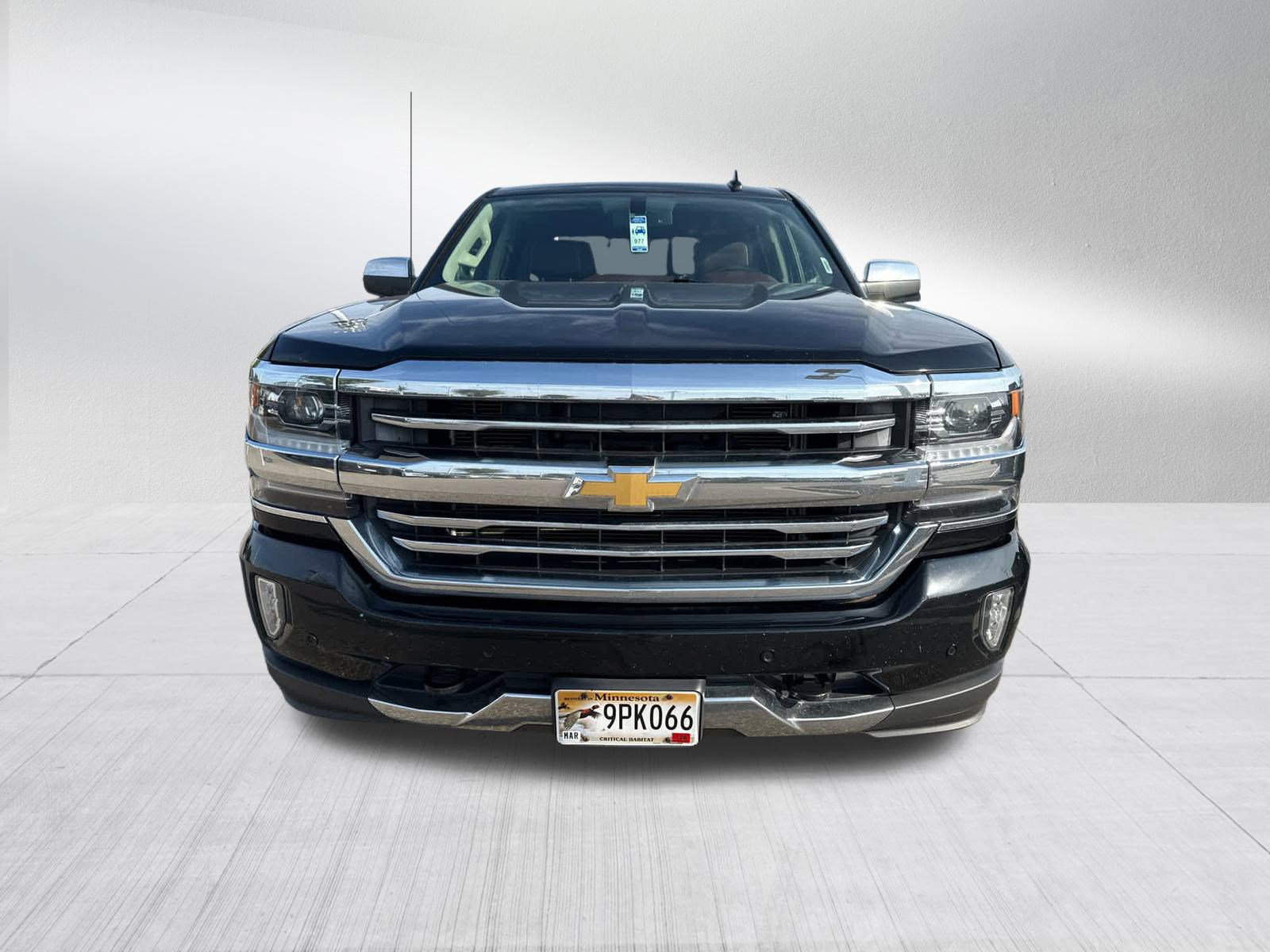 2016 Chevrolet Silverado 1500 High Country photo 3