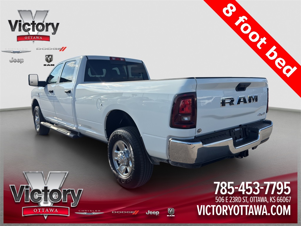 2025 Ram 3500 Tradesman photo 4