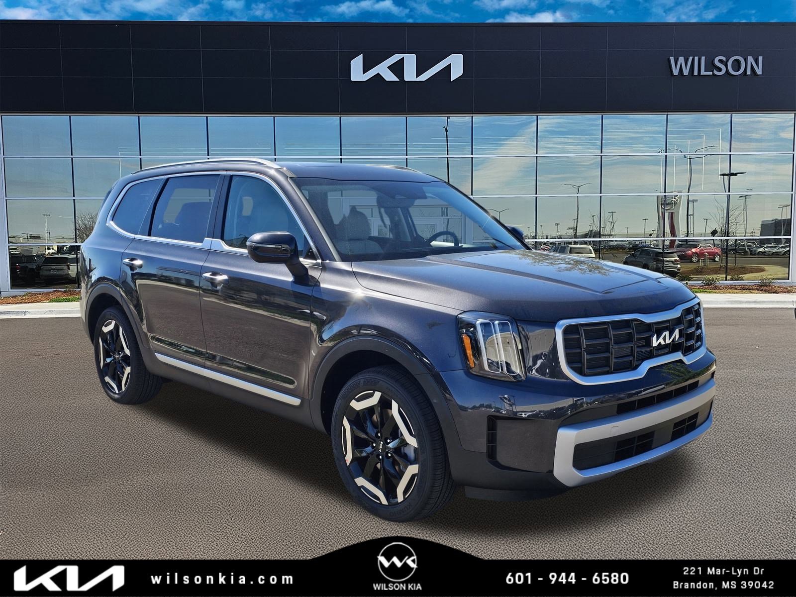 2025 Kia Telluride S's photo