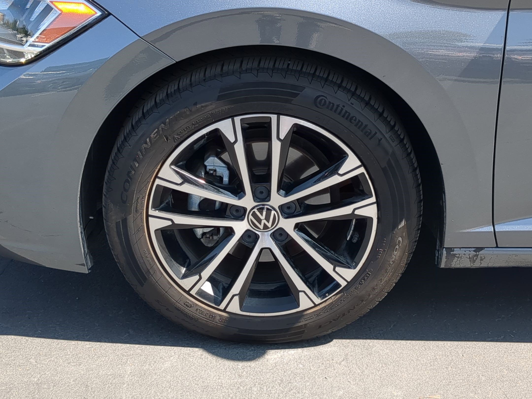 2023 Volkswagen Jetta Sport photo 10