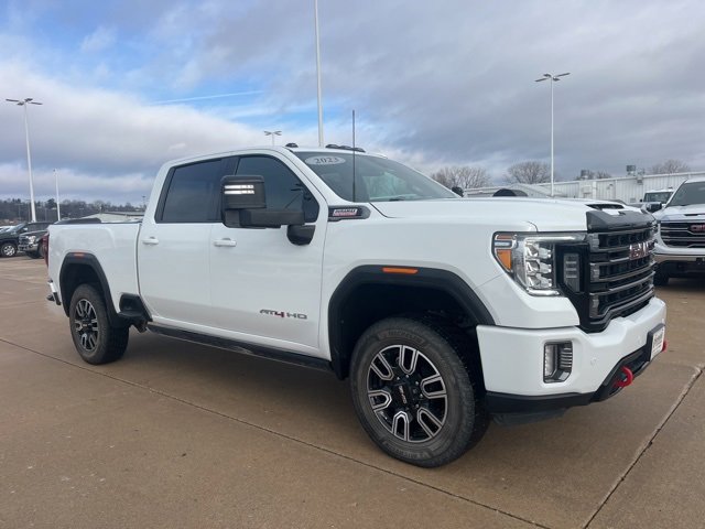 2023 GMC Sierra 2500HD AT4's photo