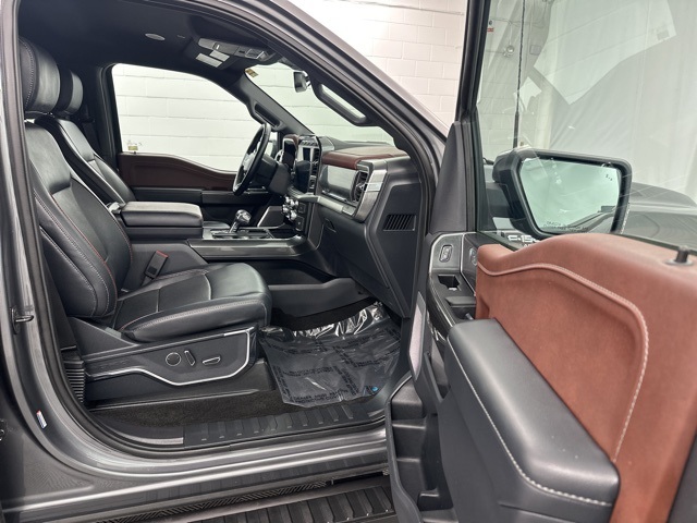 2023 Ford F-150 Lariat photo 23