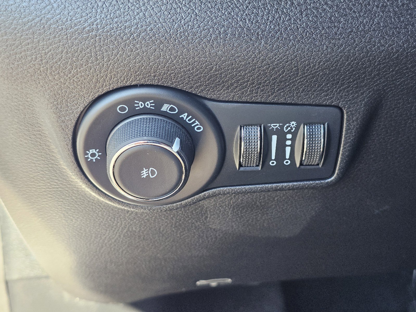 2024 Jeep Compass Trailhawk photo 17