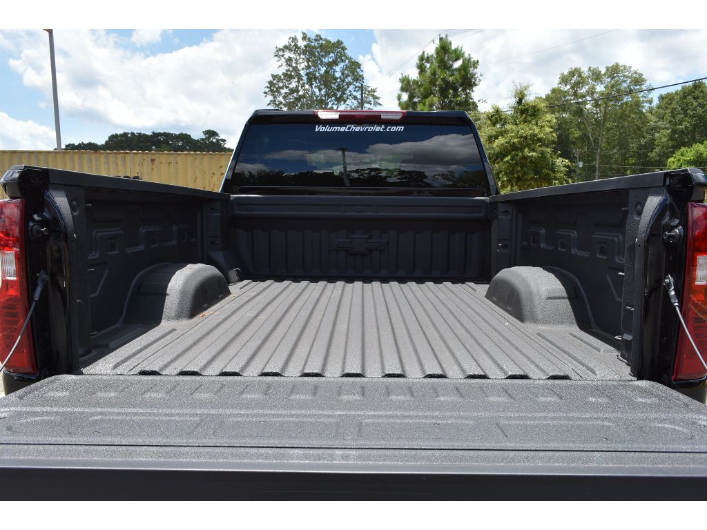 2025 Chevrolet Silverado 2500HD LT photo 15