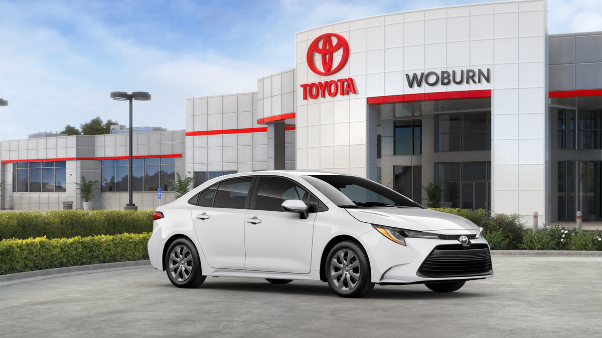 2025 Toyota Corolla LE photo 13
