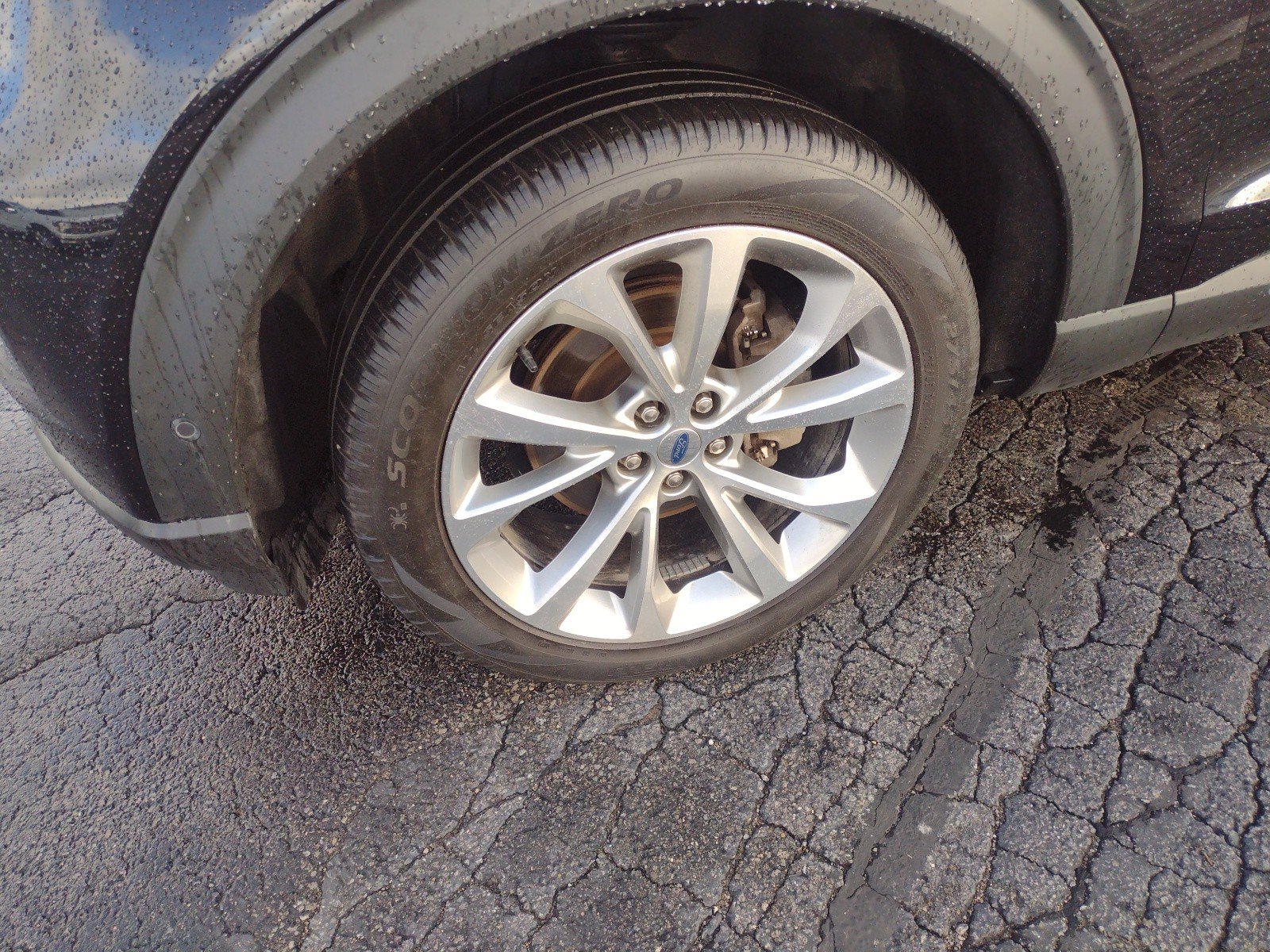 PreOwned 2021 Ford Explorer Platinum 4 Door SUV in South Bend 