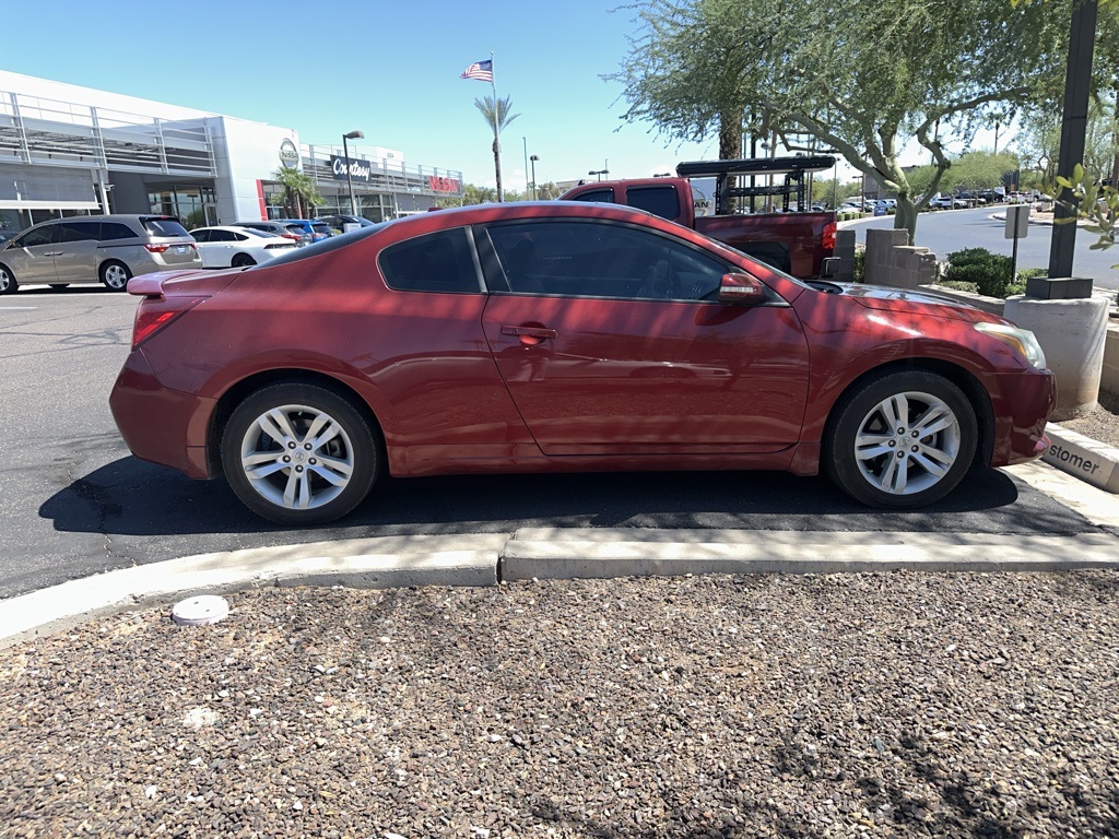 2013 Nissan Altima 2.5 S photo 2