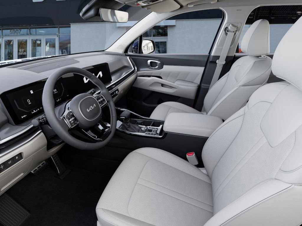 2025 Kia Sorento SX photo 3