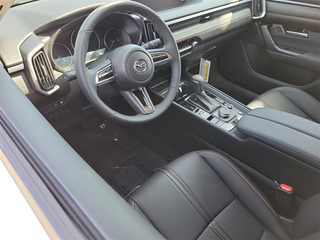 2025 Mazda CX-50 Premium photo 4