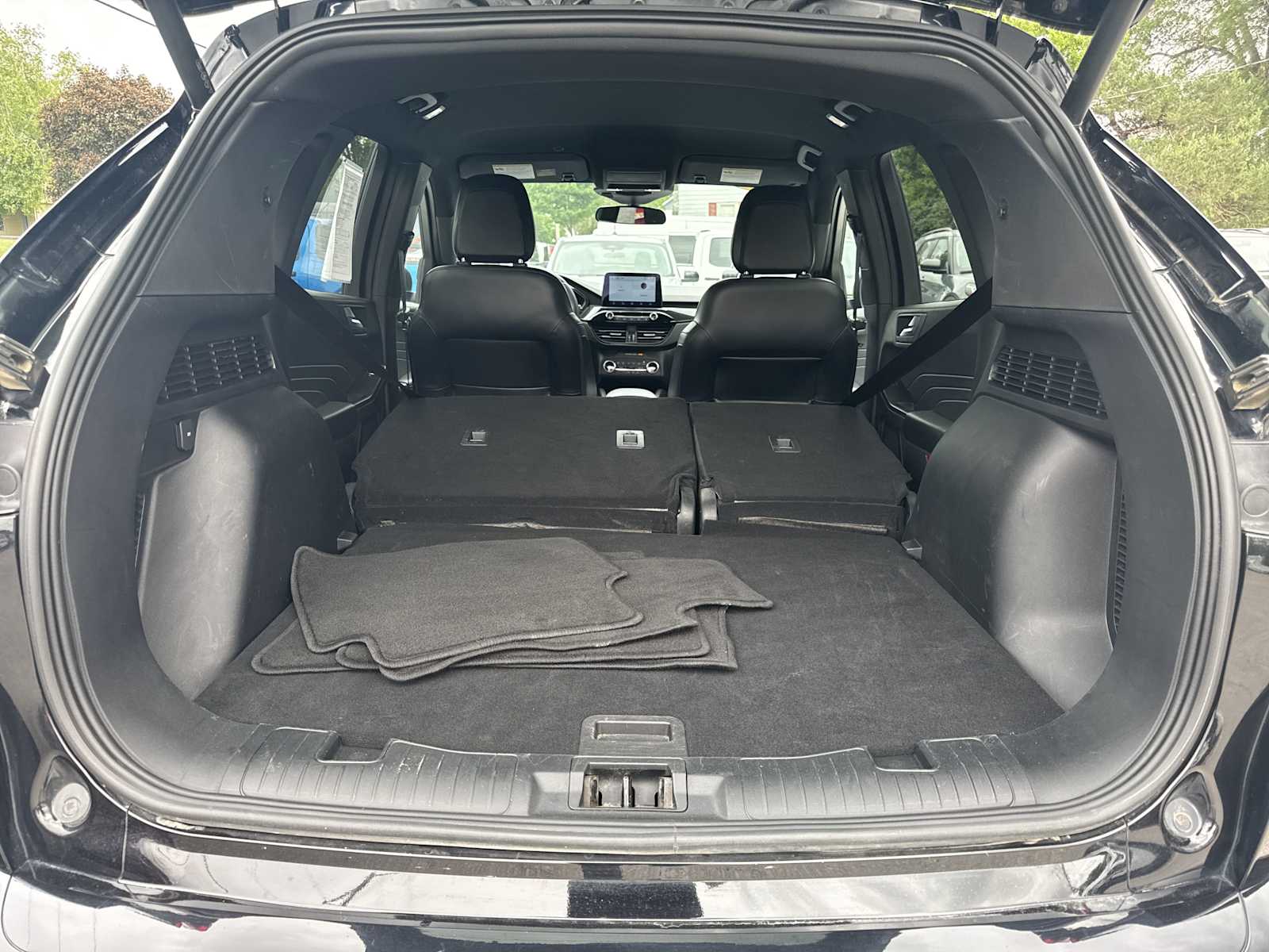 2024 Ford Escape ST-Line photo 11
