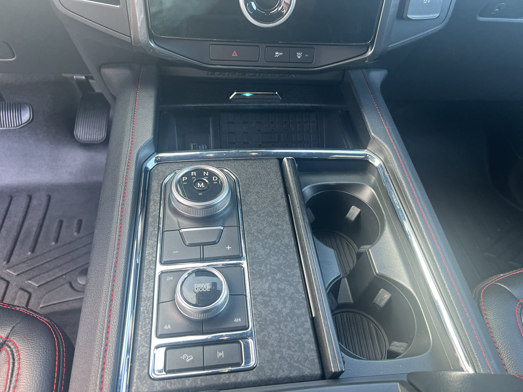 2022 Ford Expedition Limited photo 13