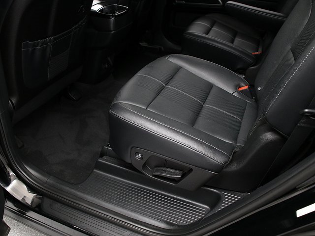 2022 Kia Telluride EX photo 22