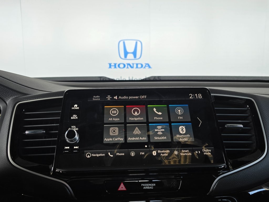 2025 Honda Ridgeline Black Edition photo 26