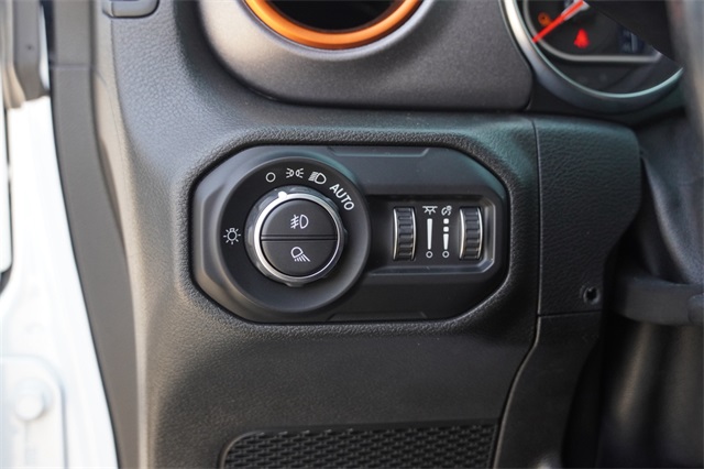2021 Jeep Gladiator Mojave photo 17