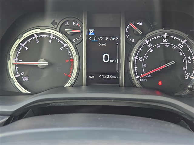 2024 Toyota 4Runner TRD Off-Road photo 18