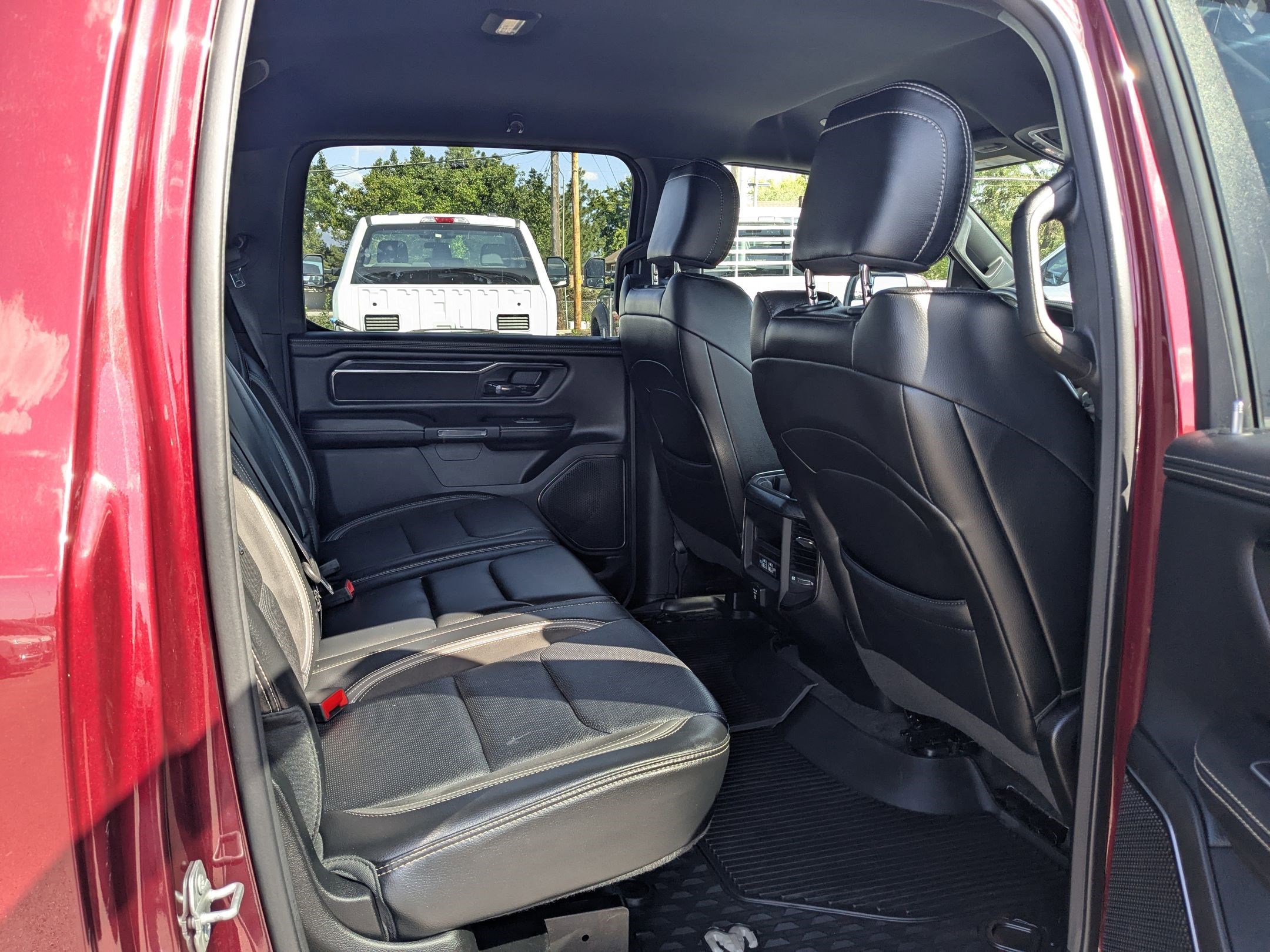 2023 Ram 1500 Sport photo 29