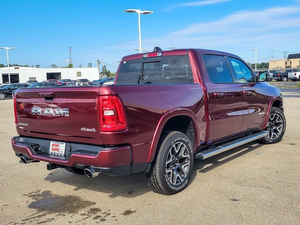 2025 RAM 1500 - Image 7