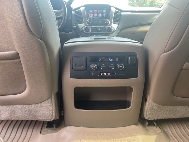 2016 Chevrolet Suburban LTZ photo 28