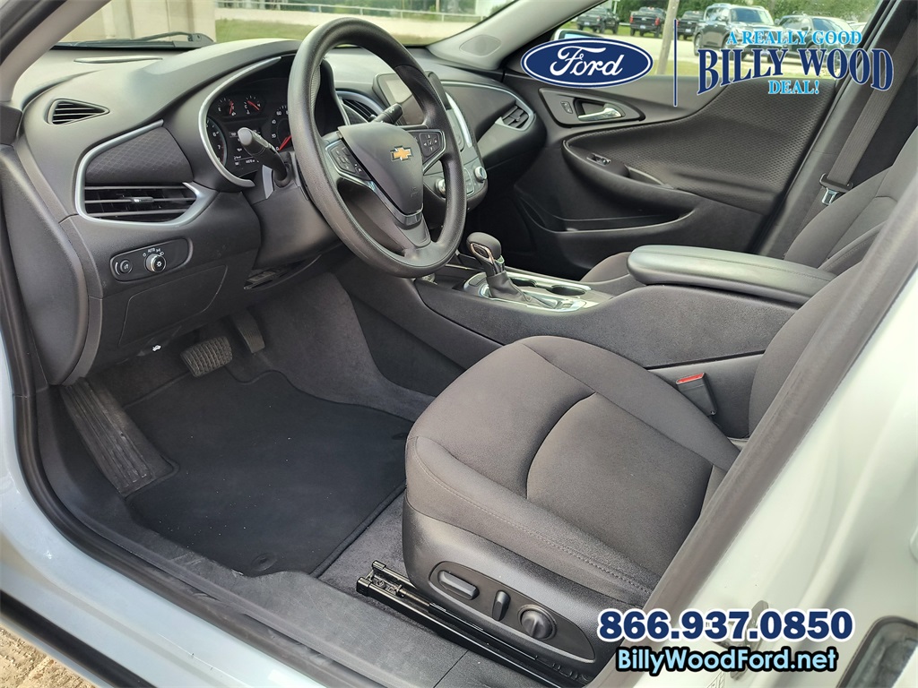 Used 2023 Chevrolet Malibu 1LT with VIN 1G1ZD5ST0PF225924 for sale in Jena, LA