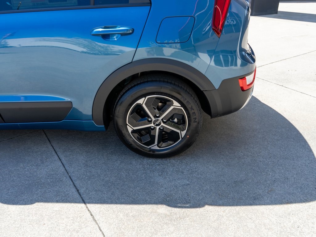 2025 Kia Niro EX photo 25