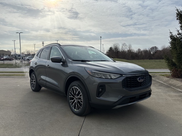 2025 Ford Escape Plug-In Hybrid photo 31