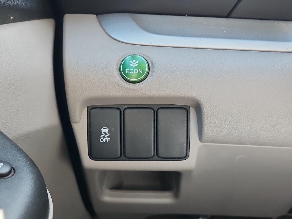 2012 Honda CR-V LX photo 20