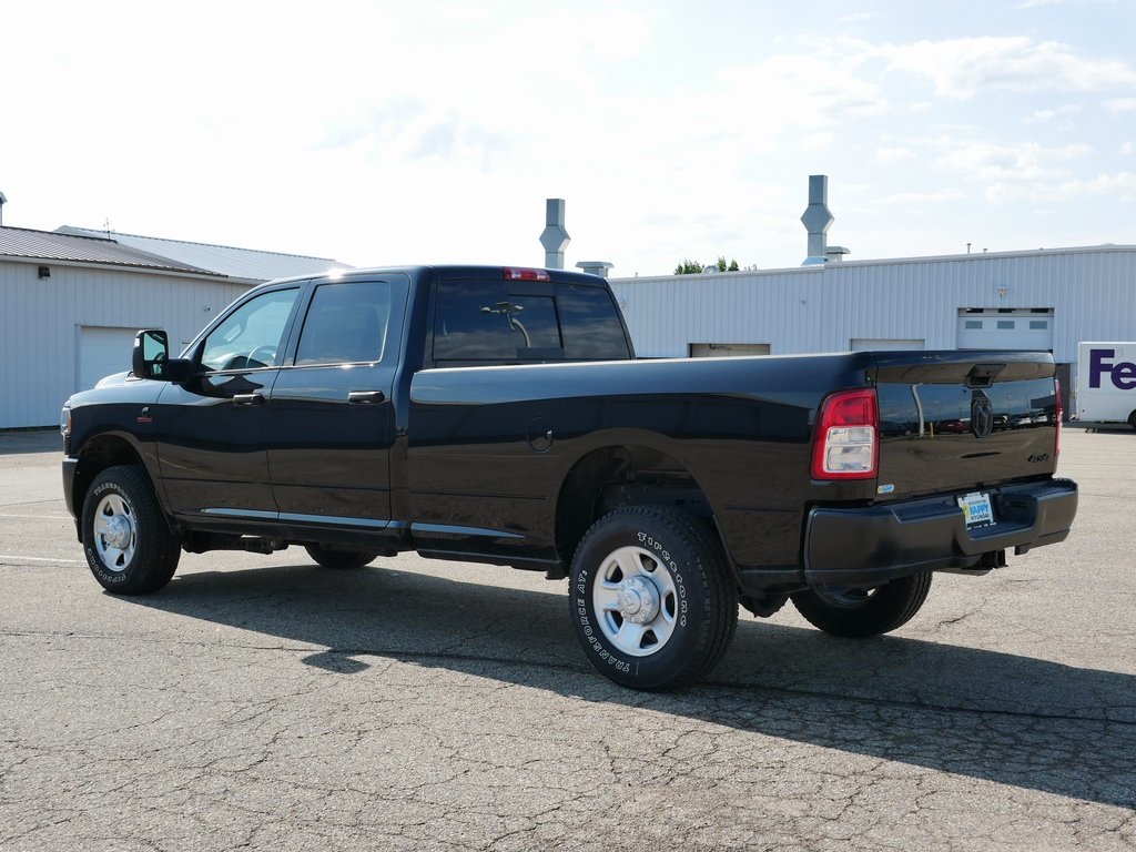 2024 Ram 2500 Tradesman photo 3