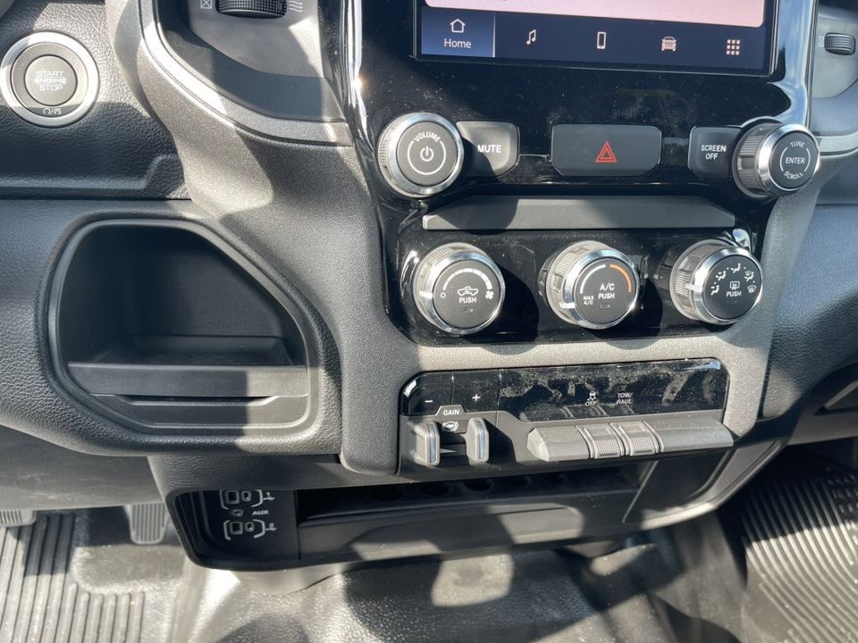 2025 Ram 2500 Tradesman photo 19