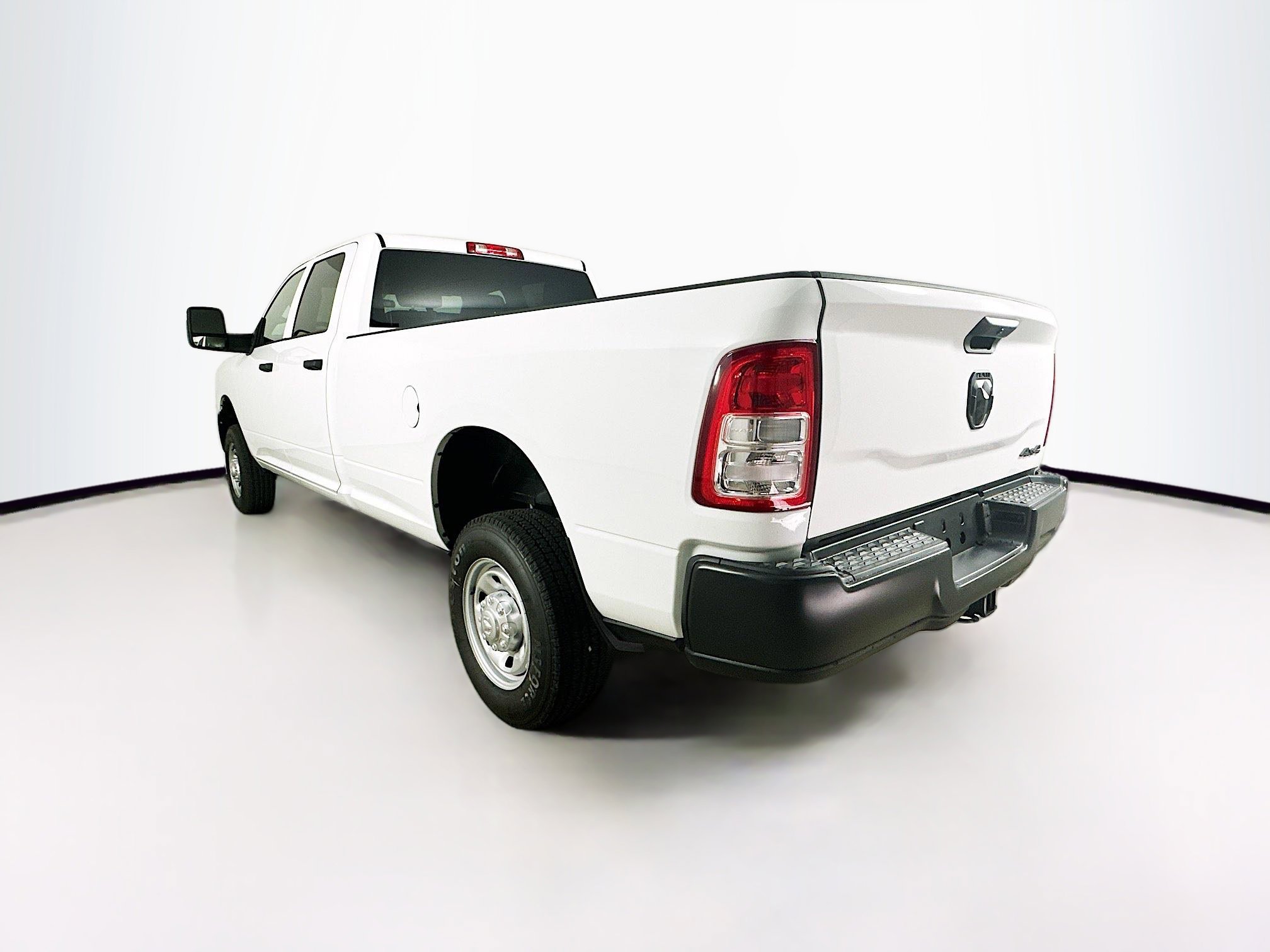 2024 Ram 2500 Tradesman photo 4