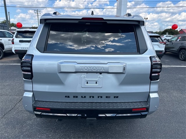 2025 Toyota 4Runner TRD Sport photo 4