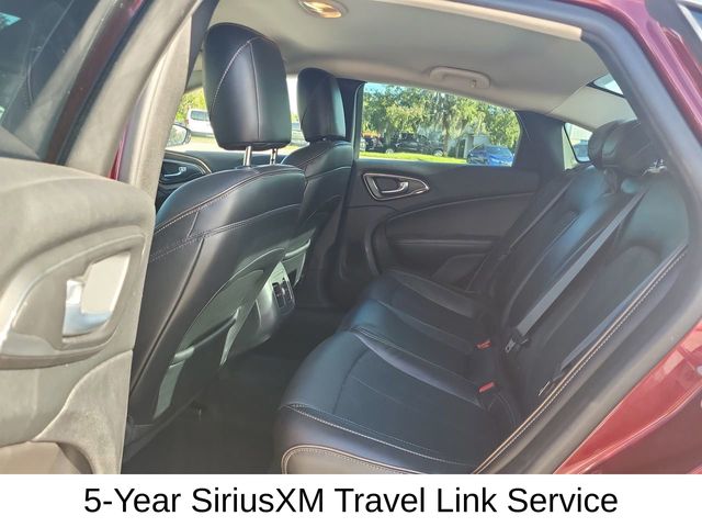 2015 Chrysler 200 C photo 14