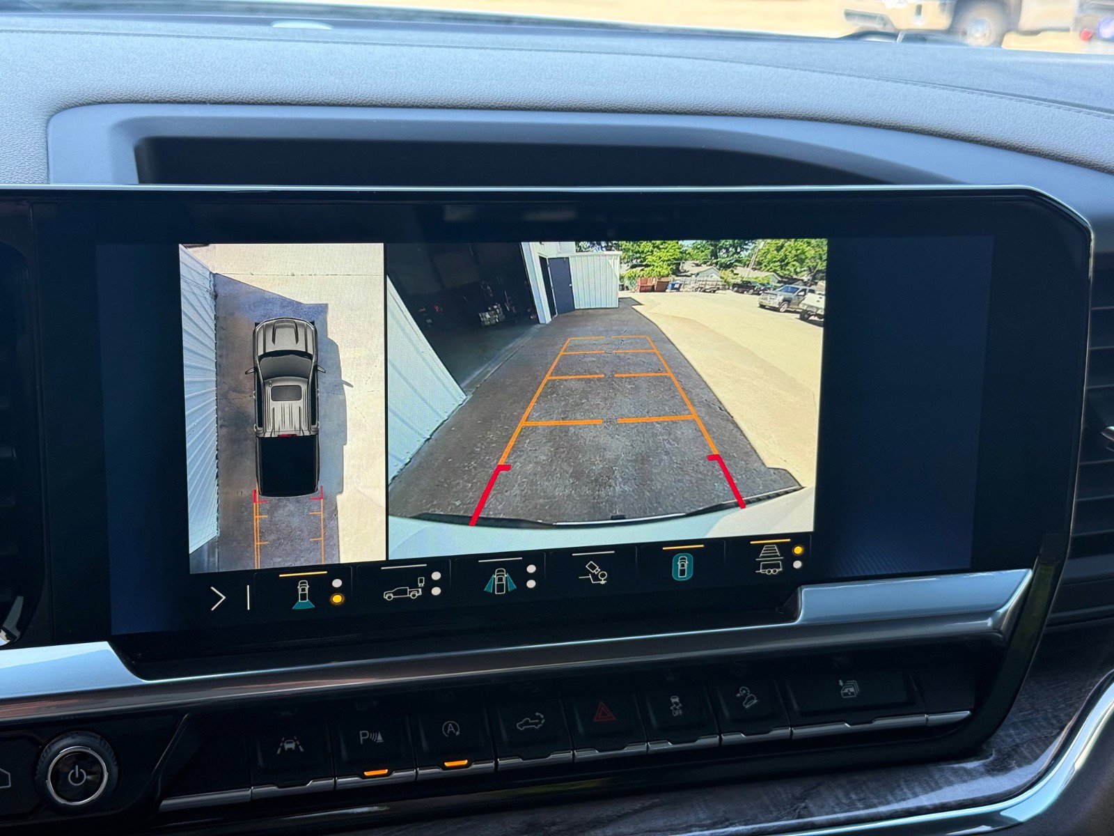 2023 Chevrolet Silverado 1500 LTZ photo 27