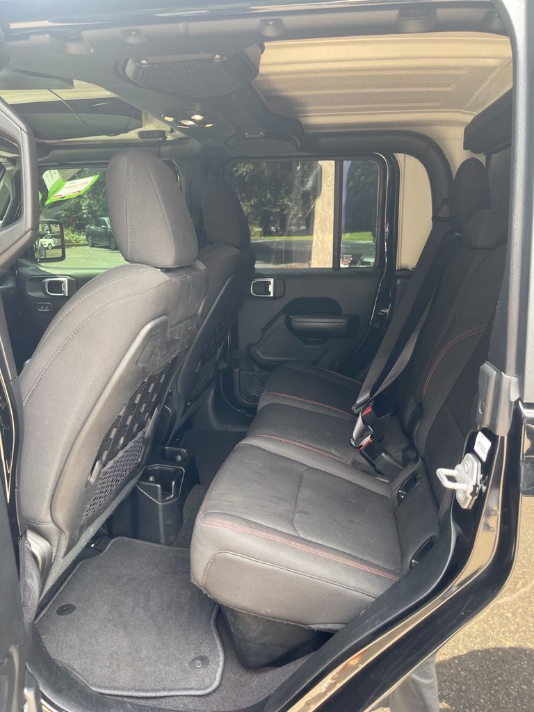 2020 Jeep Gladiator Rubicon photo 20