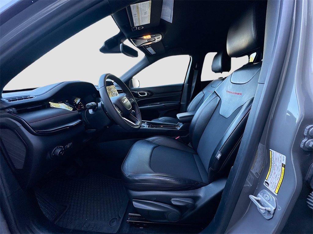 2023 Jeep Compass Trailhawk photo 22