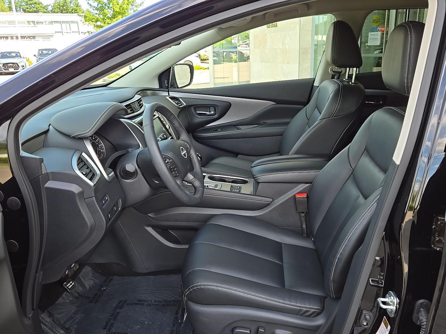 2024 Nissan Murano SV photo 3