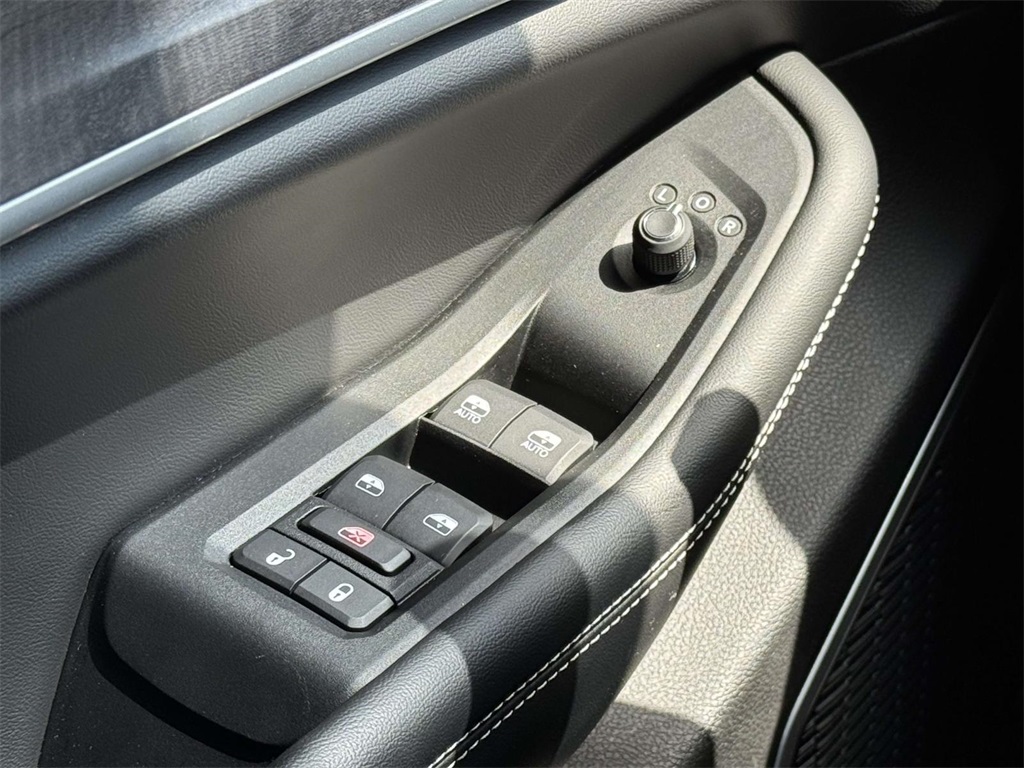 2022 Jeep Cherokee Limited 4xe photo 25