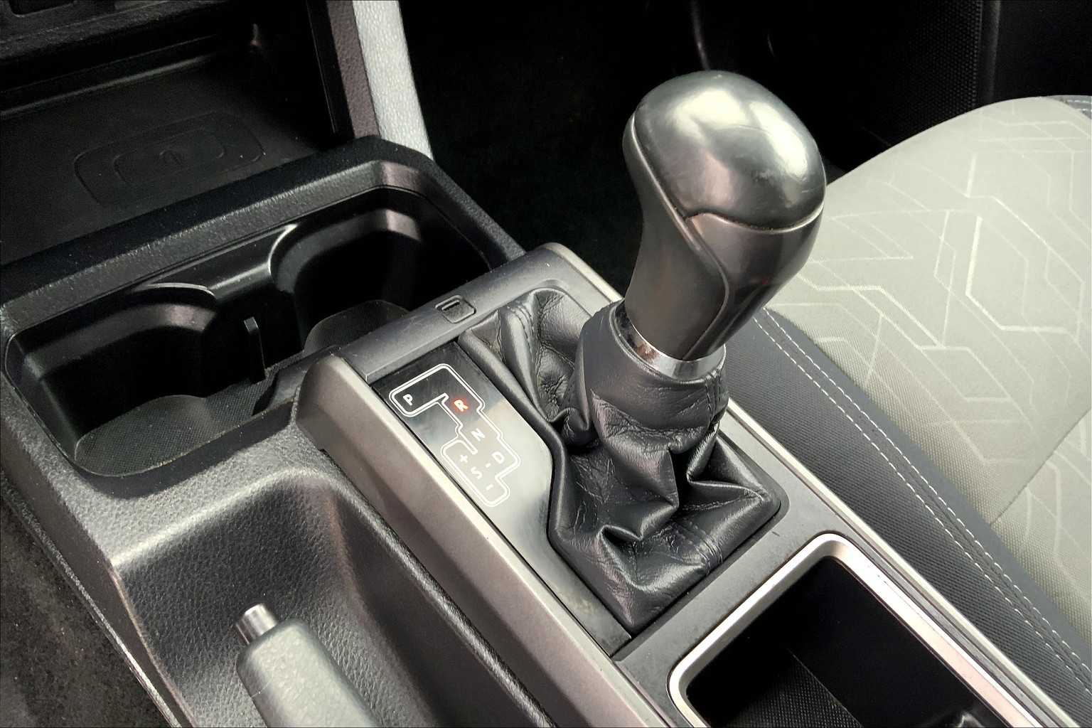 2021 Toyota Tacoma TRD photo 29