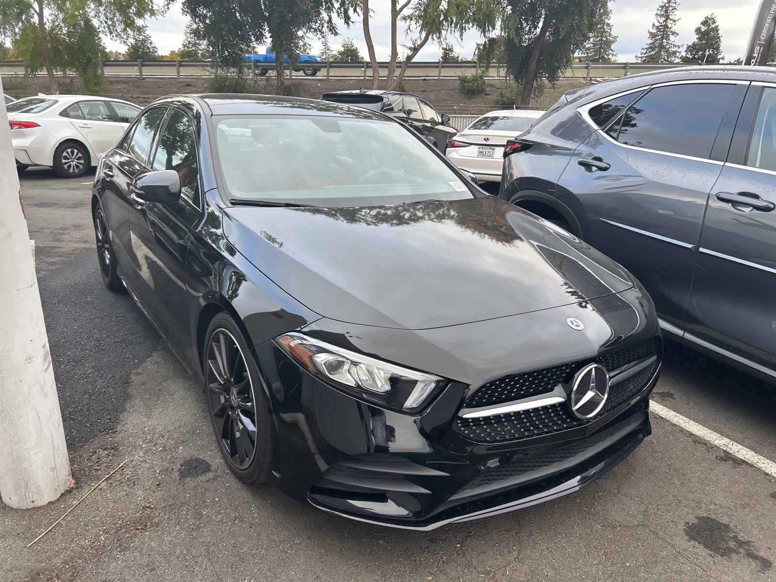 2022 Mercedes Benz A 220 photo 2