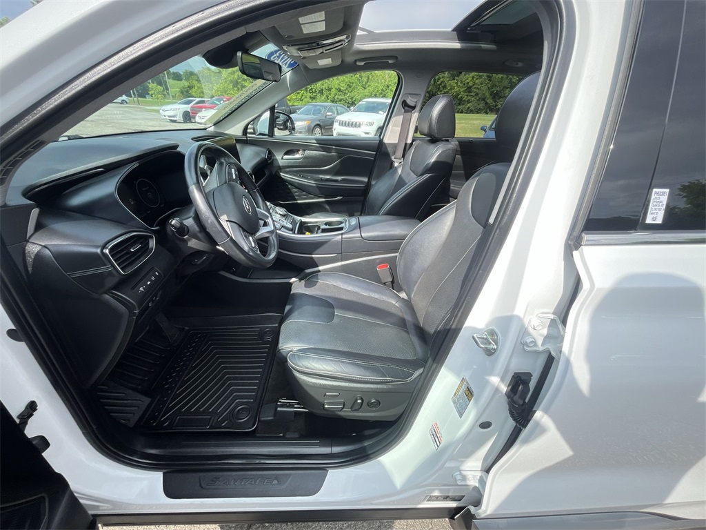 2023 Hyundai Santa Fe Limited photo 10