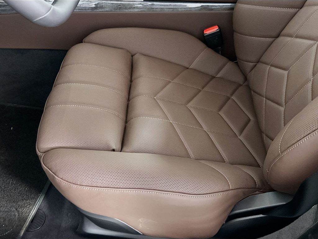 2025 Bmw 740i photo 19