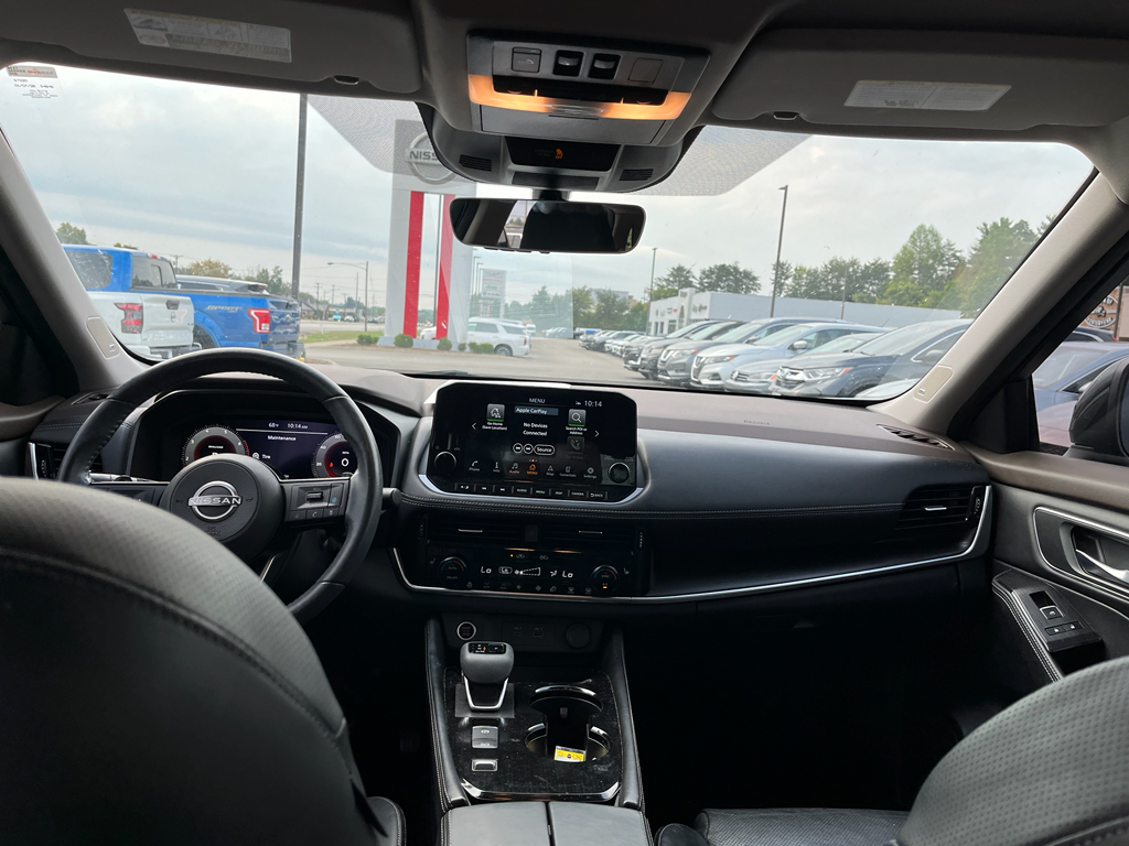 2023 Nissan Rogue Platinum photo 7