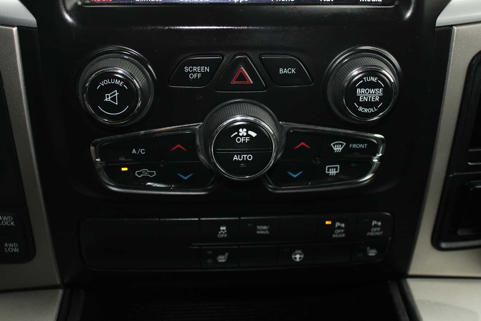 2019 Ram 1500 Classic Big Horn photo 34