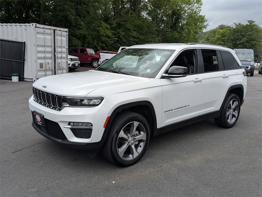 2023 Jeep Grand Cherokee Limited photo 8