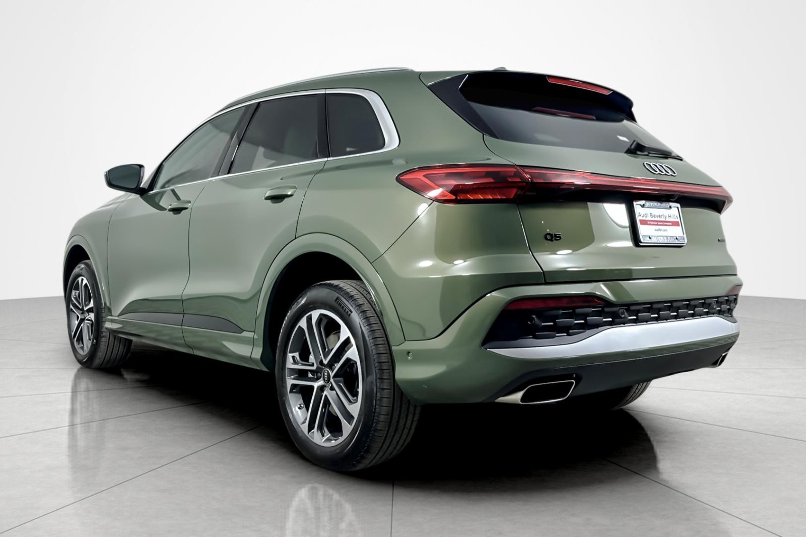 2025 Audi Q5 Premium Plus TFSI photo 4