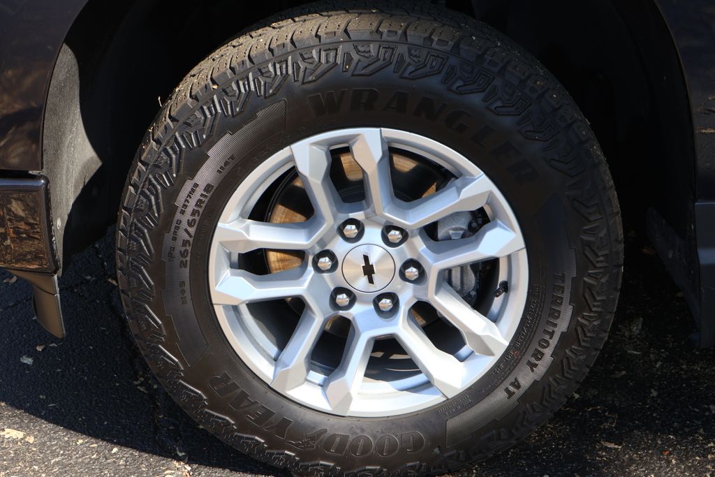 2022 Chevrolet Silverado 1500 RST photo 11