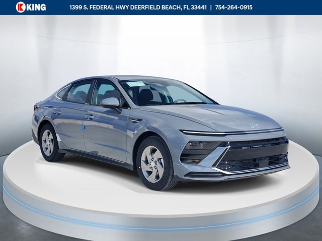 2026 Hyundai Sonata SE's photo