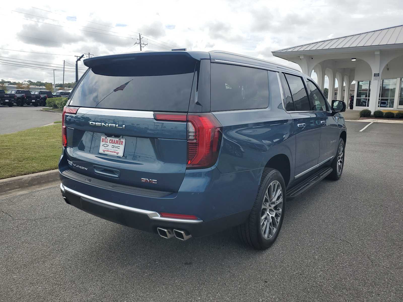2025 Gmc Yukon XL Denali photo 6