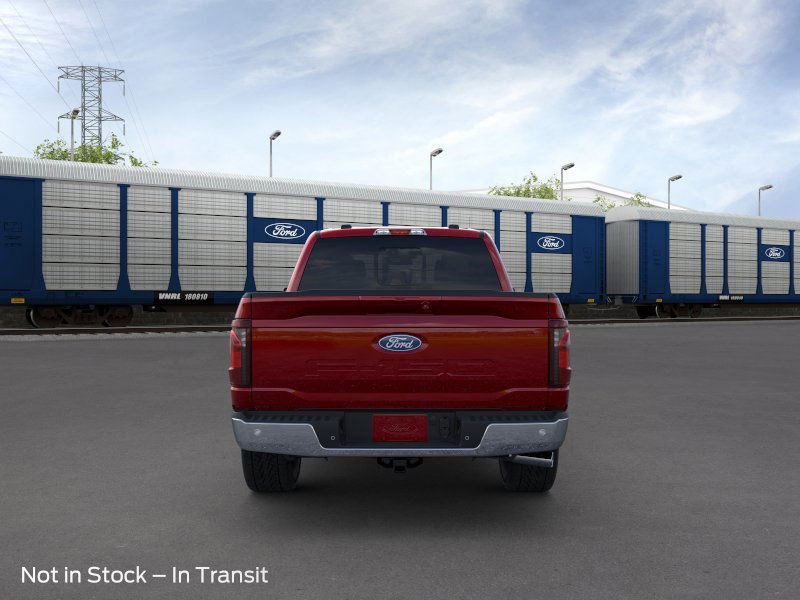 2025 Ford F-150 XLT photo 5
