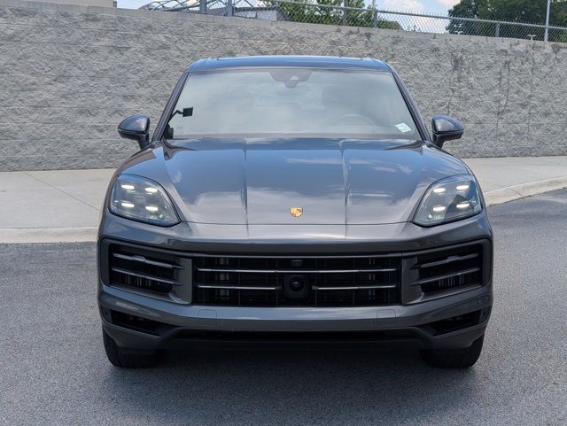 2024 Porsche Cayenne photo 10