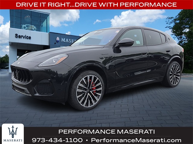 2025 Maserati Grecale MODENA's photo